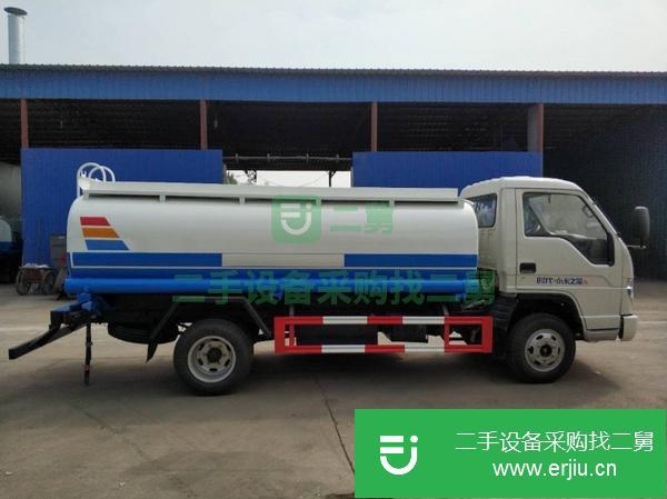 遼寧出售二手福田5噸油罐車國三