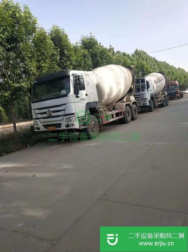 河南出售二手豪沃14方攪拌罐車