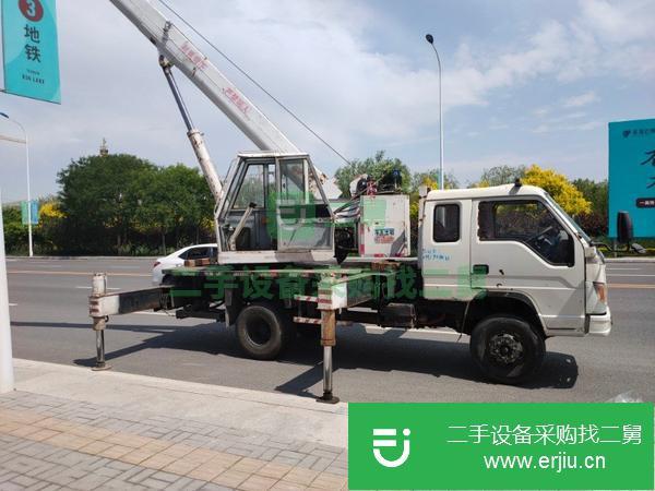 天津出售二手八噸吊車