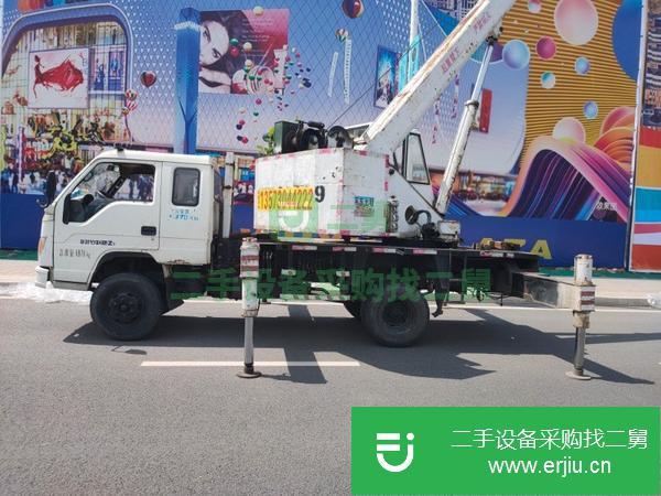 天津出售二手八噸吊車
