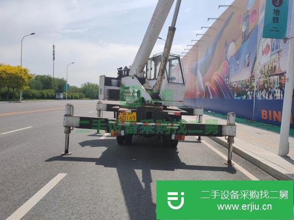 天津出售二手八噸吊車