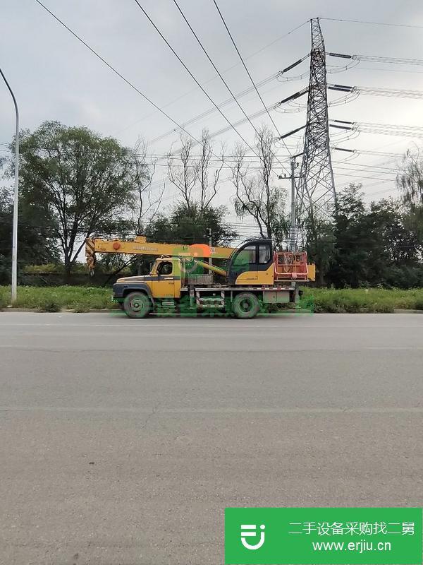 北京出售二手京牌柳工三節臂八噸吊車