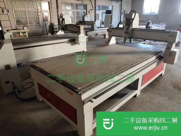遼寧出售二手1325單頭開料雕刻機