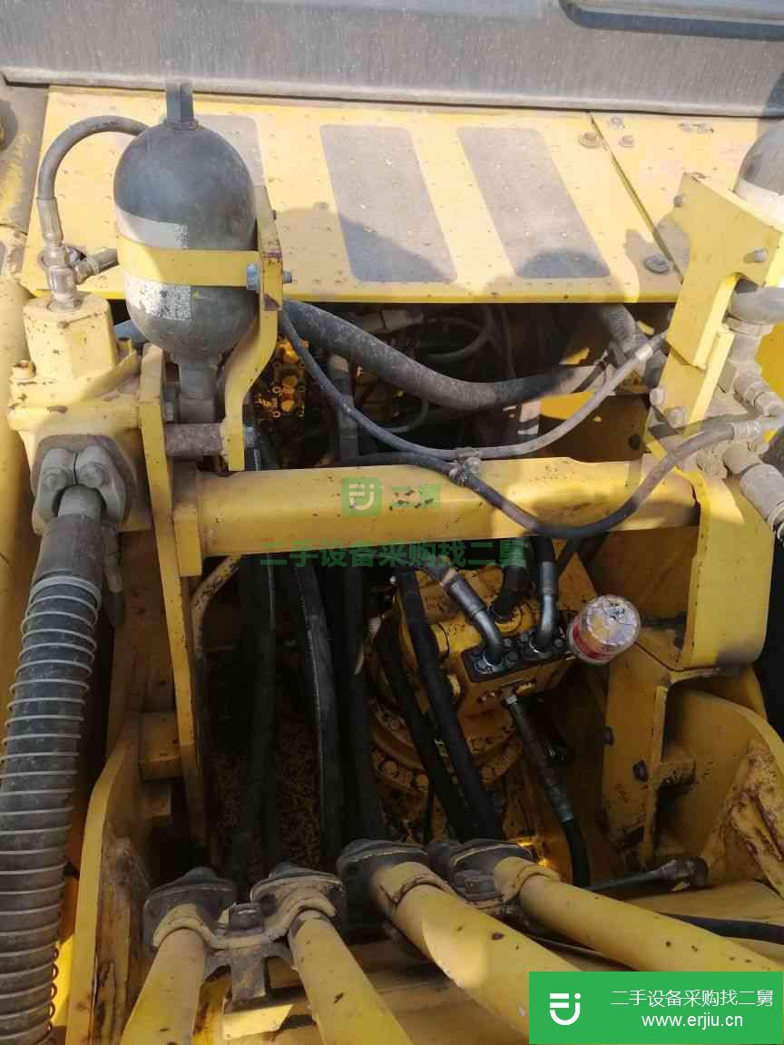 安微出售二手小松PC200-8N1挖掘機