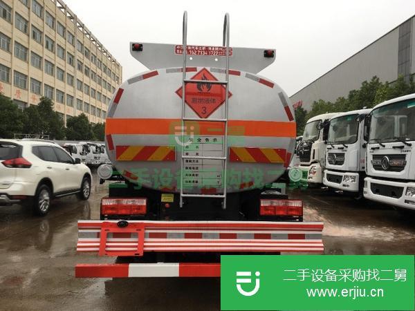 貴州出售二手東風8噸油罐車