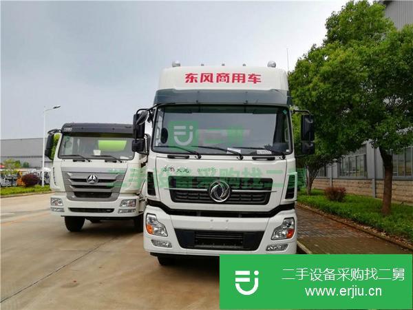 山東出售二手東風(fēng)天龍前四后八鋁合金油罐車