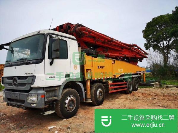 湖南出售二手6節(jié)臂三一泵車，奔馳56米底盤