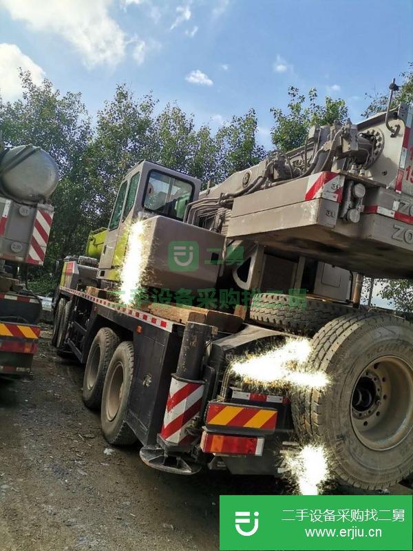 云南出售二手中聯(lián)80噸汽車吊