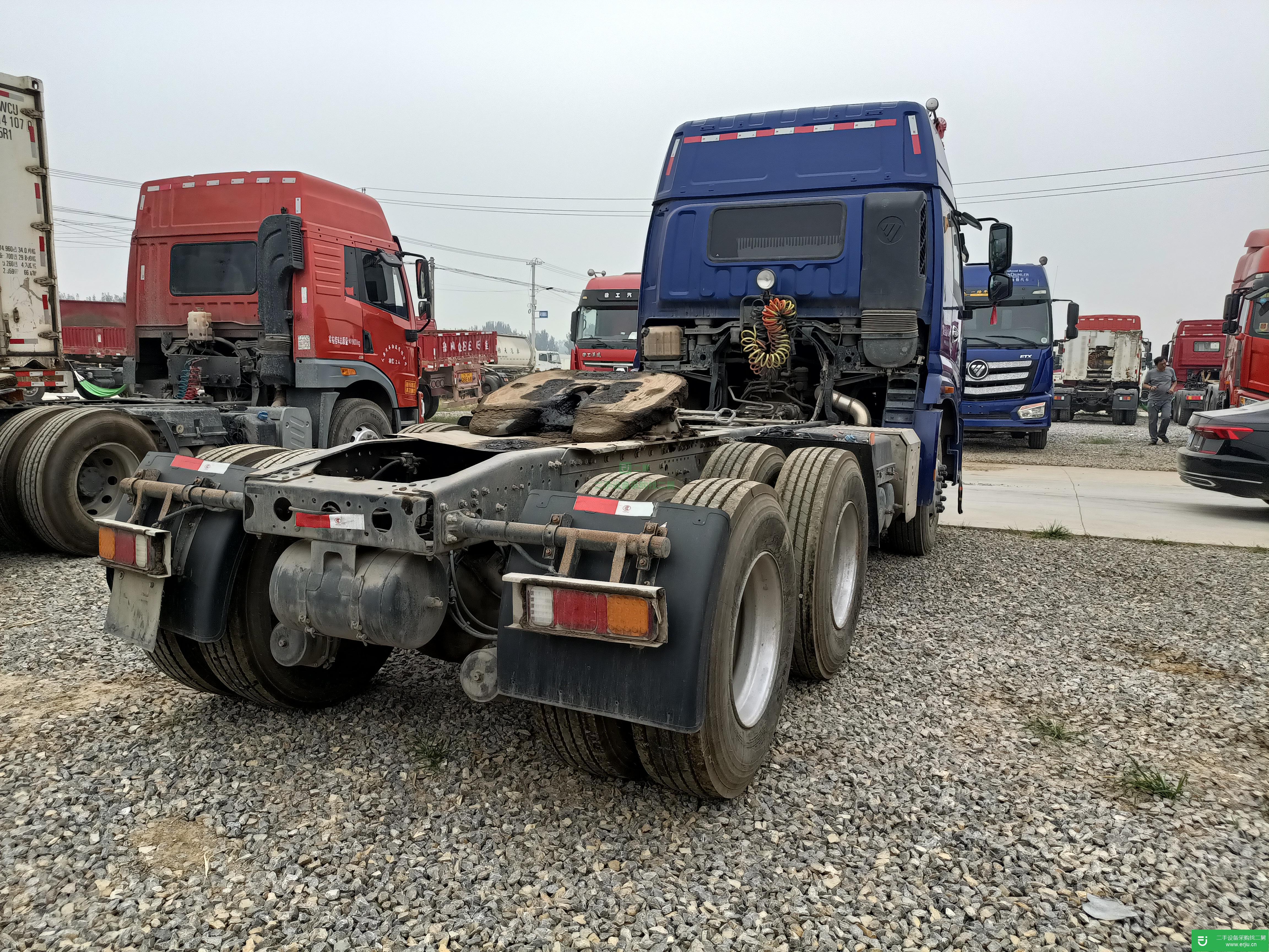 山東出售二手福田歐曼430馬力牽引車