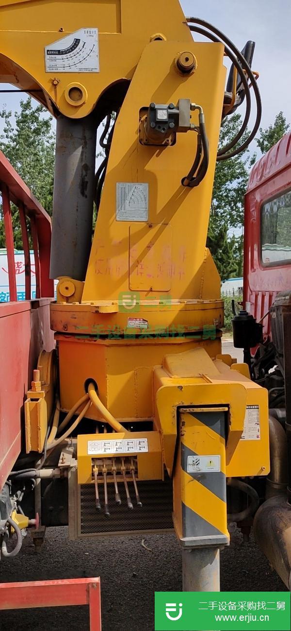 山東出售二手12噸吊車，后八輪
