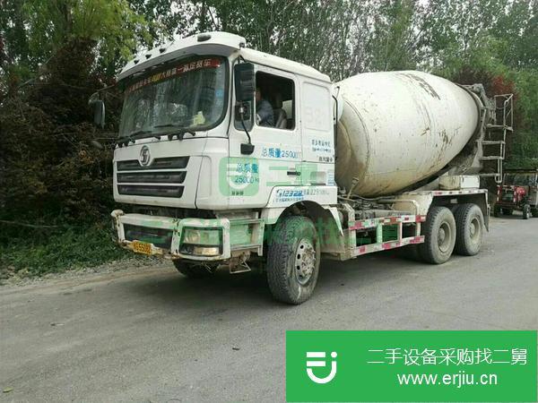青海出售二手12方混凝土攪拌車