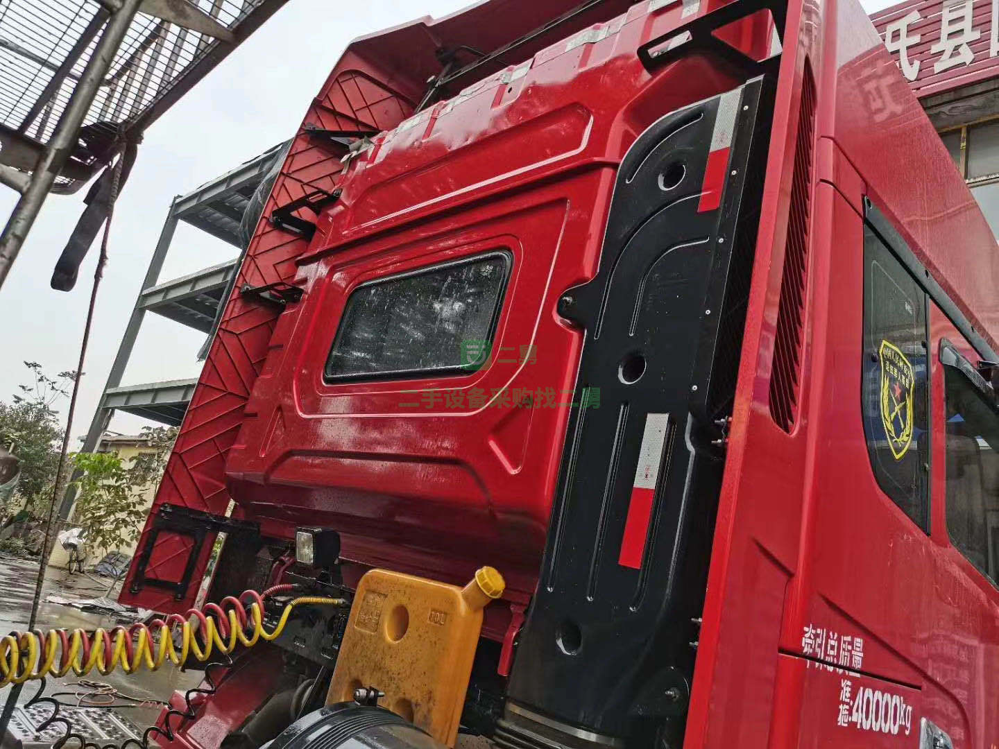 出售一臺16年12月全保險極品德龍430馬力牽引車