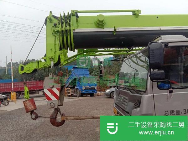 山西出售二手中聯激光綠20噸五節臂吊車