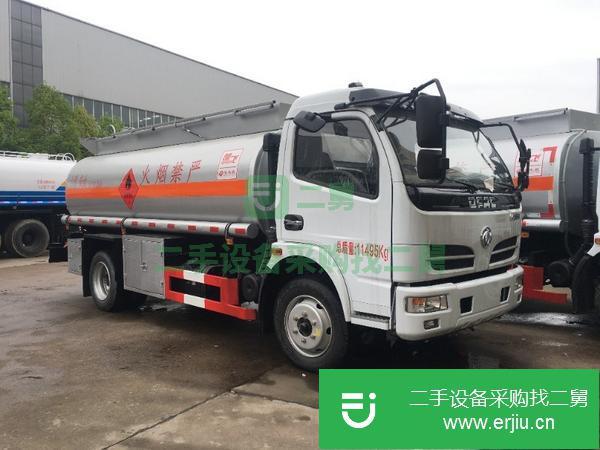 河南出售東風油罐車，8噸玉柴150馬力