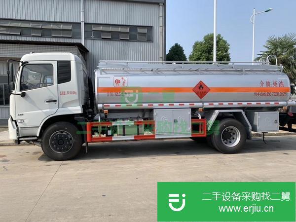 新疆出售二手8噸東風多利卡油罐車