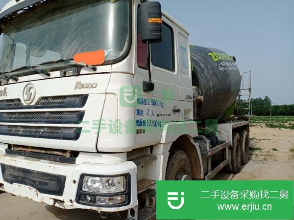 山東出售二手德龍攪拌車后八輪12方336馬力