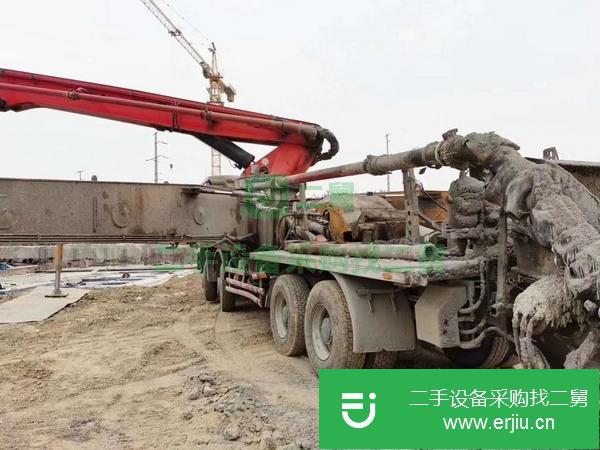 江蘇出售二手三一56米泵車