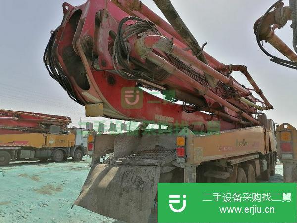 江蘇出售二手53米泵車(chē)，4橋X腿7節(jié)臂