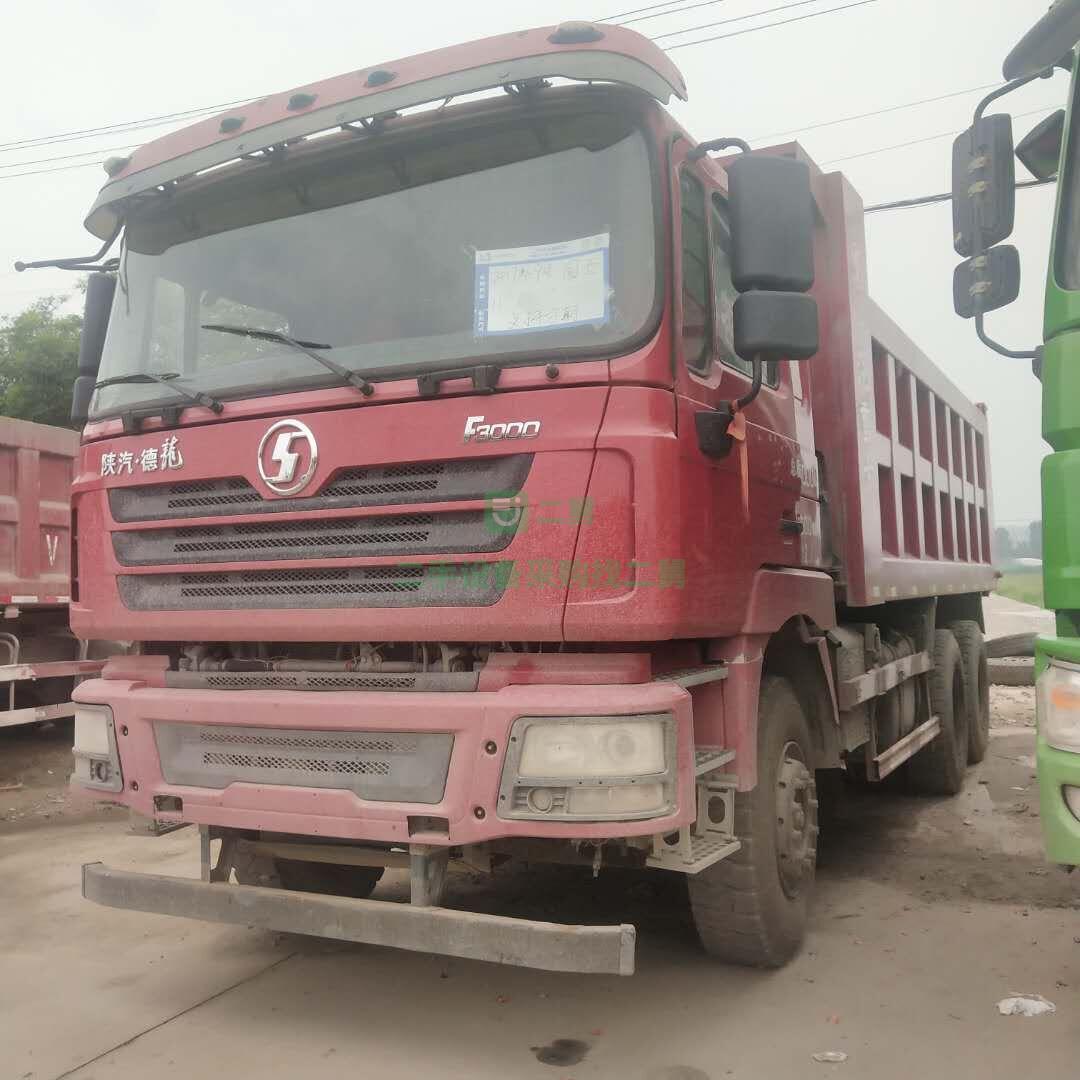 出售二手豪沃8.6米前四后八渣土工程自卸車