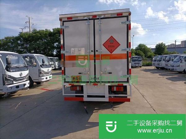 湖南出售二手易燃液體箱式運輸車