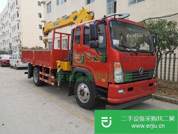 廣東出售二手重汽王牌5噸四節(jié)臂隨車吊
