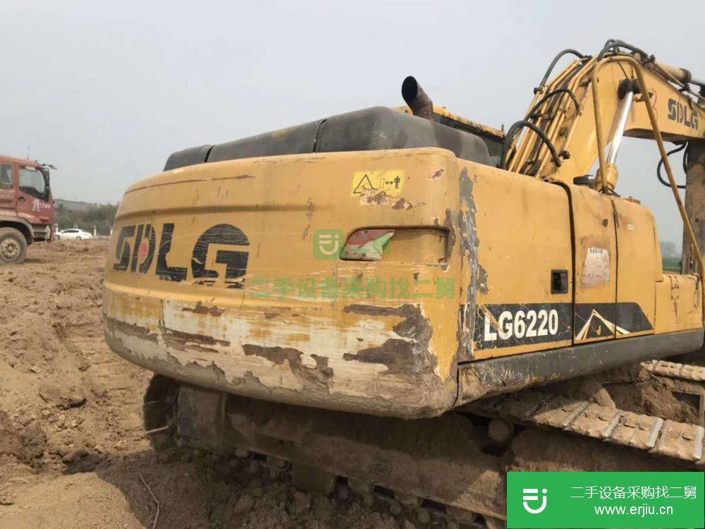 江蘇出售二手臨工LG6220挖掘機