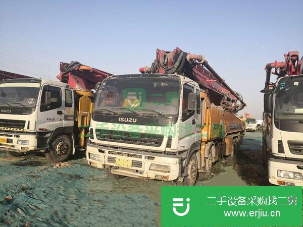 江蘇出售二手徐工56米泵車
