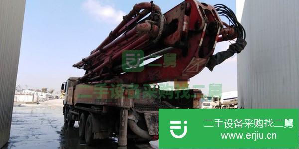 江蘇出售二手奔馳50米叉腿泵車