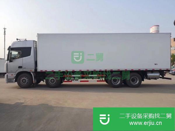 新疆出售二手9米6福田歐曼冷藏車