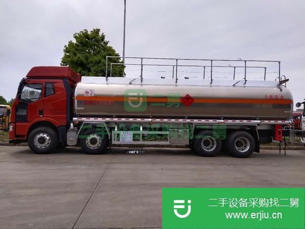 廣東出售二手解放27噸前四后八鋁合金油罐車