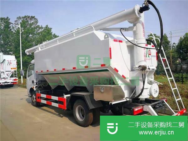 江西出售二手東風多利卡12方散裝飼料運輸車