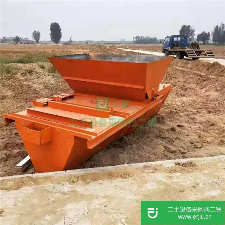 山東出售二手高速公路渠道澆筑機