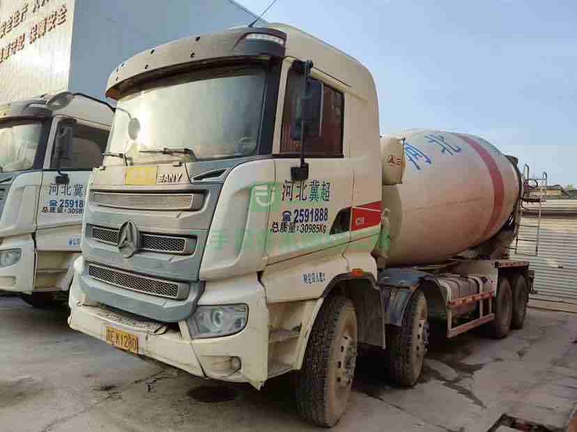 出售15年三一重工攪拌車，車況精品，包提檔過(guò)戶