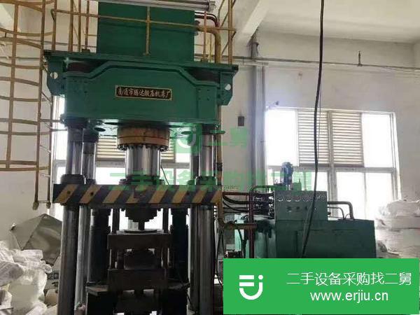 河南出售二手自動(dòng)成型液壓機(jī)