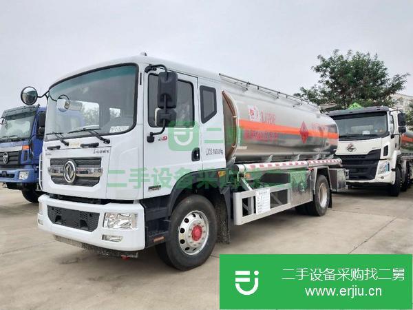 內蒙古出售二手東風多利卡D9油罐車