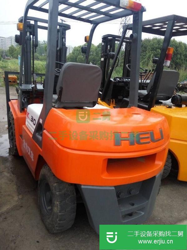 上海出售二手內(nèi)燃式合力叉車