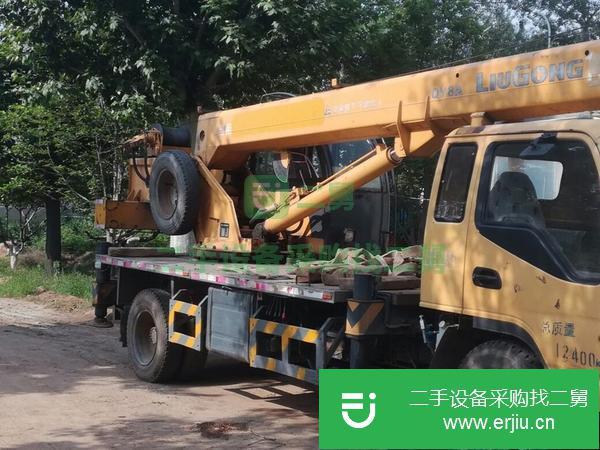 天津出售二手柳工4節(jié)臂8噸吊車