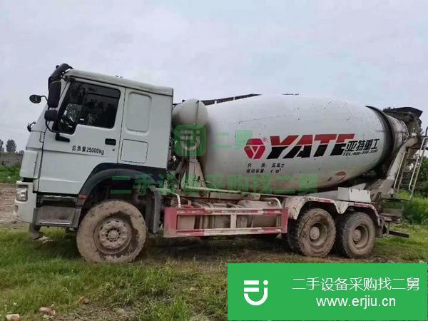 甘肅出售二手豪沃16方攪拌罐車