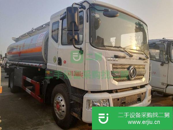 福建出售二手東風10噸油罐車