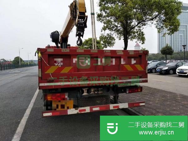 云南出售二車東風單橋隨車吊