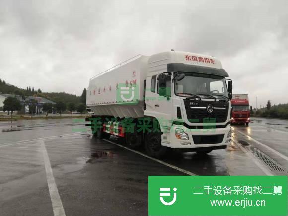 海南出售二手東風(fēng)天龍20噸散裝飼料運(yùn)輸車