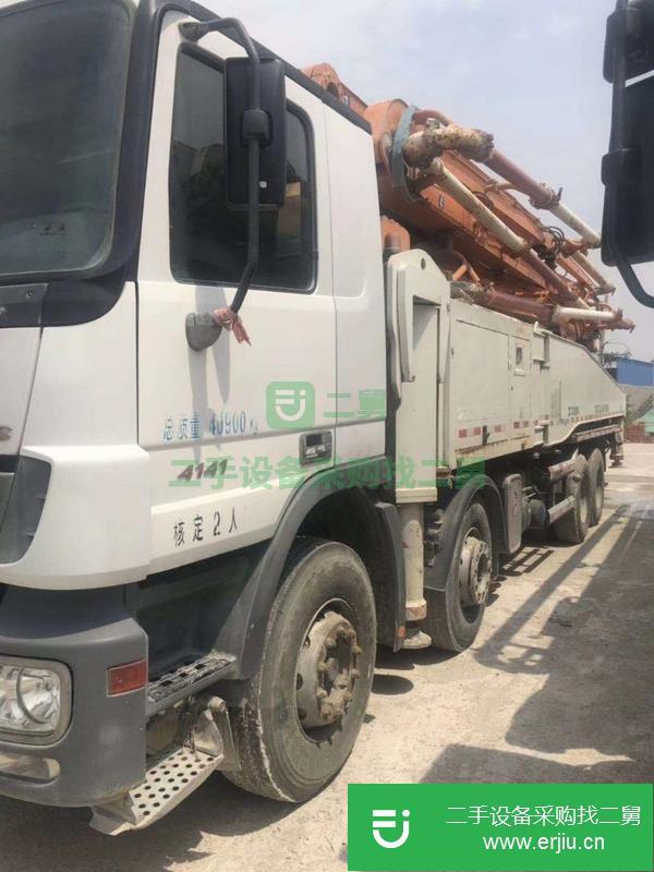 河北出售二手中聯(lián)52米泵車