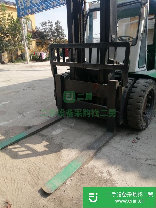 江蘇出售二手大連六噸叉車