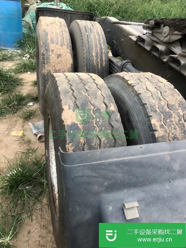新疆出售二手東風天龍牽引車，360馬力雙驅