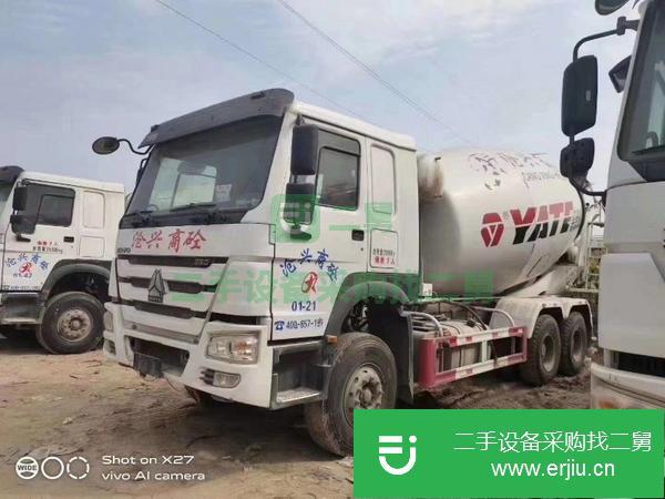 吉林出售二手豪沃攪拌車，亞特上裝