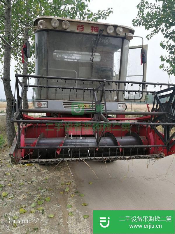 河南出售二手雷沃谷神收割機  125馬力