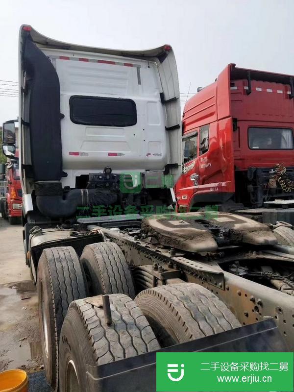 安徽出售二手豪沃T7H-540牽引車(chē)