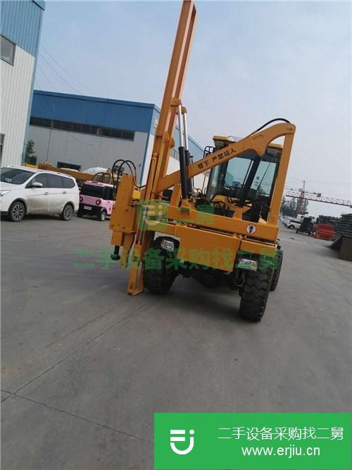 山東出售二手達(dá)沃936波形護(hù)全自動(dòng)高速公路護(hù)欄打樁機(jī)