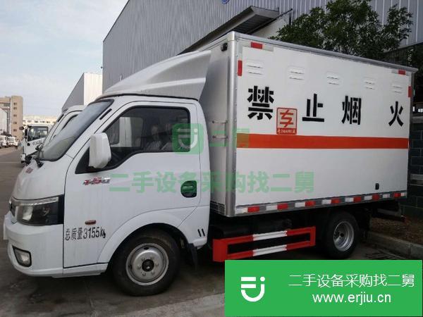 新疆出售二手廂式運(yùn)輸車(chē)