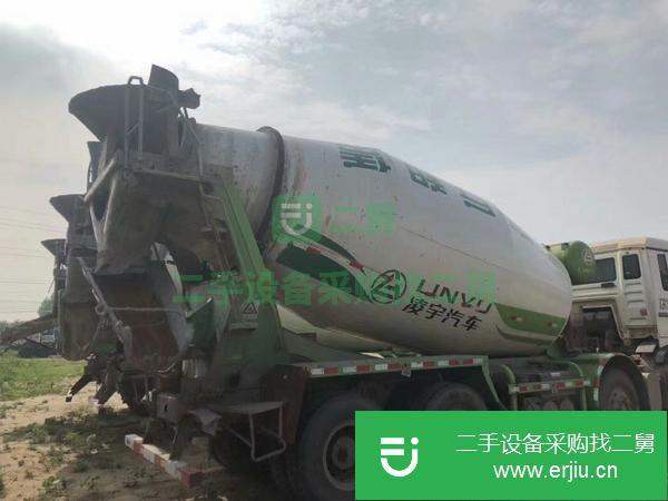 甘肅出售二手豪沃輕量化12方攪拌車